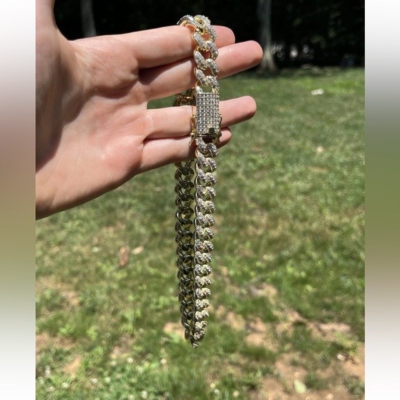 Harlembling Cuban Link Chain - Picture 4 of 8